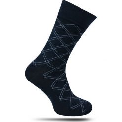 Ciemne Granatowe Skarpetki Męskie -Chattier- Klasyczne, Bawełniane, w Romby SKCH0077casual. Niebieskie skarpetki męskie Chattier, bez wzorów, z bawełny. Za 12,90 zł.