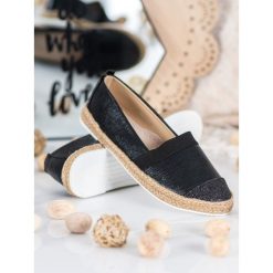 Espadryle z eko skÓry. Espadryle damskie GOODIN, bez wzorów, ze skóry, bez obcasa. Za 58,90 zł.