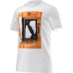 Koszulki sportowe męskie: Adidas Koszulka męska 80s Catalog Tee biała r. M (AZ1026)