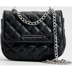 Pikowana torebka crossbody - Czarny. Czarne torebki klasyczne damskie Mohito, bez wzorów, pikowane, bez dodatków. Za 79,99 zł.