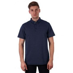 Granatowa Elegancka Koszulka Polo w Drobny Wzór, Krótki Rękaw, Just Yuppi TSJTYUPPOLO9235kol3GRANAT. Niebieskie koszulki męskie Just Yuppi, bez wzorów, z tkaniny, eleganckie, z krótkim rękawem. W wyprzedaży za 69,00 zł.