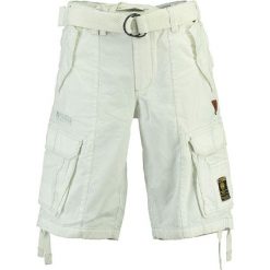 Bermudy "Pomelo" w kolorze białym. Białe spodenki i szorty męskie Geographical Norway Men, m, w paski, z bawełny. W wyprzedaży za 119,95 zł.