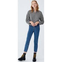 Jeansy mom fit basic. Jeansy damskie Pull&Bear. Za 79,90 zł.