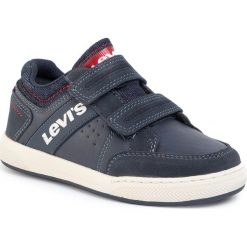 Sneakersy LEVI'S - New Madison Low VCLU0031S Navy 0040. Niebieskie trampki chłopięce Levi's®, bez wzorów, ze skóry ekologicznej, na rzepy. W wyprzedaży za 149,00 zł.