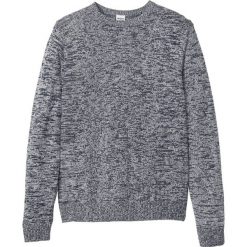 Sweter z lekkiej bawełny z recyclingu bonprix niebiesko-szary. Niebieskie swetry męskie bonprix, xxl, bez wzorów, z bawełny, z okrągłym kołnierzem, bez kaptura. Za 74,99 zł.