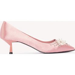 Czółenka: NA-KD Shoes Satynowe czółenka z koralikami – Pink