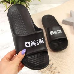 Klapki piankowe plażowe basenowe czarne Big Star GG274A025 - czarny. Czarne klapki damskie BIG STAR, bez wzorów, bez obcasa. Za 49,99 zł.