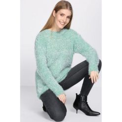 Zielony Sweter Subsistence. Zielone swetry damskie marki Born2be, xl, bez wzorów, bez rękawów, bez kaptura. Za 34,99 zł.