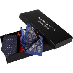 Zestaw Krawat Plus Poszetka. Niebieskie poszetki męskie LANCERTO, bez wzorów, z jedwabiu, eleganckie. W wyprzedaży za 199,90 zł.