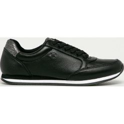 S. Oliver - Buty skórzane. Czarne buty sportowe damskie S.Oliver, bez wzorów, ze skóry, sportowe. Za 279,90 zł.