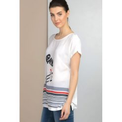 T-shirty damskie: T-shirt w stylu glamour