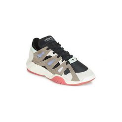 Buty adidas DIMENSION LO. Niebieskie trampki męskie Adidas, bez wzorów, bez zapięcia. Za 463,20 zł.