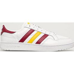 Adidas Originals - Buty Team Court. Białe sneakersy męskie adidas Originals, z okrągłym noskiem, na sznurówki. Za 329,90 zł.