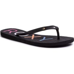 Japonki ROXY - ARJL100876 BK5. Czarne klapki damskie Roxy, bez wzorów, z tworzywa sztucznego, bez obcasa. Za 69,00 zł.
