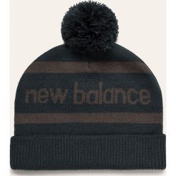 New Balance - Czapka. Zielone czapki męskie New Balance, bez wzorów, z dzianiny. W wyprzedaży za 59,90 zł.
