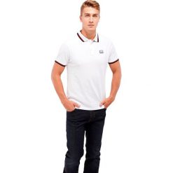Koszulka polo w kolorze białym. Białe koszulki męskie Polo Club Men, s, z aplikacjami, z bawełny, polo, bez rękawów. W wyprzedaży za 102,95 zł.