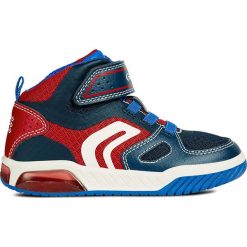 Sneakersy "Inek" w kolorze czerwono-niebieskim. Czerwone trampki chłopięce geox kids, bez wzorów, z gumy, bez zapięcia. W wyprzedaży za 139,95 zł.