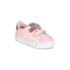 Buty Dziecko Gioseppo 43923. Różowe trampki dziewczęce marki Gioseppo, bez wzorów, bez zapięcia. Za 199,00 zł.