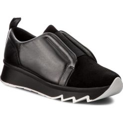 Sneakersy GINO ROSSI - Sachi DWH622-Y31-0175-9999-0 99/99. Czarne półbuty damskie Gino Rossi, bez wzorów, ze skóry, bez obcasa, na płaskiej podeszwie, bez zapięcia. W wyprzedaży za 299,00 zł.