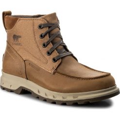 Trapery SOREL - Portzman Moc Toe NM2631 Elk/Ancient Fossil 286. Pomarańczowe bez kategorii marki Sorel, z zamszu. W wyprzedaży za 349,00 zł.