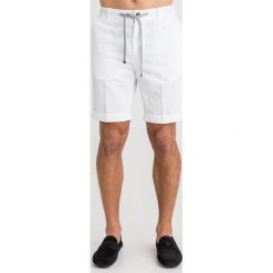 SZORTY BUDDY-D Joop! Collection. Białe spodenki i szorty męskie Joop! Collection, m, bez wzorów, z bawełny. Za 559,00 zł.