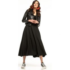 Spódnica midi rozkloszowana czarna - 36. Czarne spódniczki damskie e-margeritka.pl, na co dzień, na wiosnę, s, bez wzorów, z poliesteru, eleganckie, z podwyższonym stanem, długie, midi, rozkloszowane. Za 158,99 zł.