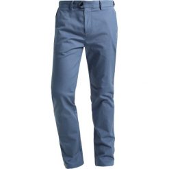 Chinosy męskie: Burton Menswear London Chinosy denim blue