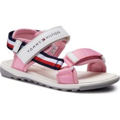 Sandały TOMMY HILFIGER - T3A2-30397-0034 D Pink 302. Różowe sandały dziewczęce TOMMY HILFIGER, ze skóry ekologicznej, bez zapięcia. W wyprzedaży za 199,00 zł.
