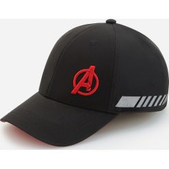 Czapka z daszkiem i logo Avengers - Czarny. Czarne czapki męskie Reserved, z motywem z bajki. Za 34,99 zł.