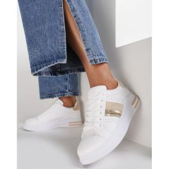 Biało-Beżowe Sneakersy Echonea. Białe sneakersy damskie Renee. Za 79,99 zł.