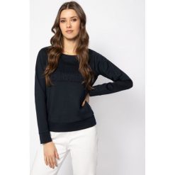 Bluza Armani Exchange 8NYM76 Y9L7Z 1510. Niebieskie bluzy damskie Armani Exchange, l, bez wzorów, z elastanu, bez rękawów, bez kaptura. W wyprzedaży za 279,00 zł.