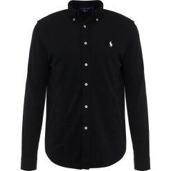 Polo Ralph Lauren FEATHERWEIGHT Koszula black. Szare koszule męskie marki Polo Ralph Lauren, l, z bawełny, button down, z długim rękawem. Za 459,00 zł.