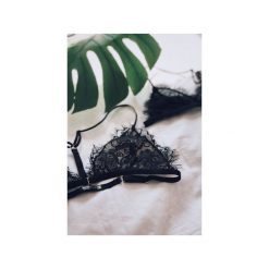 Koronkowy Biustonosz - Lilly. Czarne biustonosze Dainty wolf, w paski, z koronki. Za 159,00 zł.