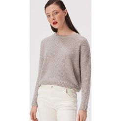 Miękki sweter typu crop - Beżowy. Brązowe swetry damskie Sinsay, s, bez wzorów, bez rękawów, bez kaptura. Za 49,99 zł.