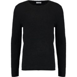 Swetry klasyczne męskie: Selected Homme SHDCALI CREW NECK Sweter caviar/black
