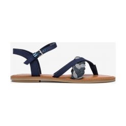 TOMS Sandały Niebieski. Niebieskie sandały damskie Toms, w paski, z materiału, bez obcasa, z paskami. Za 300,95 zł.
