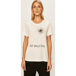 Red Valentino - T-shirt. Białe bluzki damskie Red Valentino, s, z nadrukiem, z bawełny, z okrągłym kołnierzem. Za 399,90 zł.