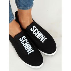 Trampki damskie czarne. Czarne buty sportowe damskie FunKee.pl, bez wzorów, z tkaniny, sportowe. Za 95,99 zł.