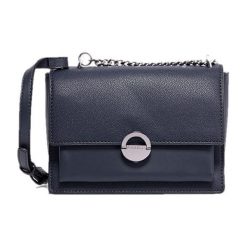 Fiorelli Panie crossbody torebka Selma FWH0647 Navy. Niebieskie torebki klasyczne damskie Fiorelli, bez wzorów, bez dodatków. W wyprzedaży za 272,00 zł.