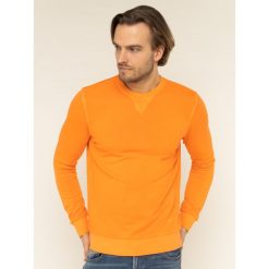 Bluza Marc O'Polo 021 4100 54004. Pomarańczowe bluzy męskie Marc O'Polo, m, bez wzorów, z bawełny, polo, bez rękawów, bez kaptura. W wyprzedaży za 229,00 zł.