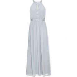 Sukienka z dekoltem halter, długa bonprix jasnoniebieski. Niebieskie sukienki damskie bonprix, z aplikacjami, bez kołnierzyka, z długim rękawem, długie, maxi. Za 149,99 zł.