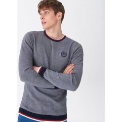 Sweter z kontrastowymi ściągaczami - Granatowy. Niebieskie swetry męskie House, s, bez wzorów, z kontrastowym kołnierzykiem, bez kaptura. Za 99,99 zł.