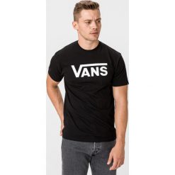 Vans Classic Koszulka Czarny. Czarne podkoszulki męskie Vans, l, z nadrukiem, z bawełny, bez kołnierzyka, z krótkim rękawem, krótkie. Za 128,95 zł.