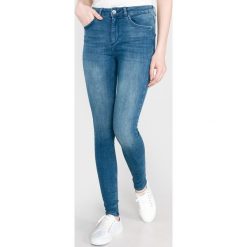 Vero Moda Lux Dżinsy Niebieski. Niebieskie jeansy damskie Vero Moda, s, bez wzorów, z elastanu. Za 264,95 zł.