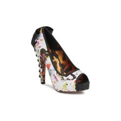Czółenka Iron Fist BITCHES PEEP TOE. Brązowe czółenka damskie Iron Fist, bez wzorów, z otwartym noskiem, bez obcasa. Za 255,20 zł.