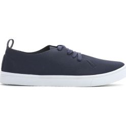 Granatowe Tenisówki Hazard. Niebieskie tenisówki męskie Born2be, z materiału, na sznurówki. Za 49,99 zł.