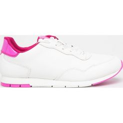 Tamaris - Buty. Białe buty sportowe damskie Tamaris, bez wzorów, ze skóry, sportowe. W wyprzedaży za 119,90 zł.