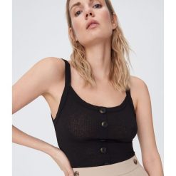 Top z guzikami - Czarny. Czarne topy damskie Sinsay, s, bez wzorów, bez kołnierzyka. Za 19,99 zł.