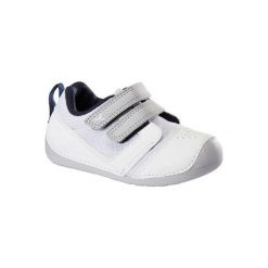 Buty do gimnastyki 510 I LEARN BREATH. Białe buciki niemowlęce DOMYOS, z poliesteru, bez zapięcia. Za 69,99 zł.