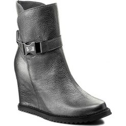 Buty zimowe damskie: Botki SOLO FEMME - 85603-12-E54/000-13-00 Antr.
